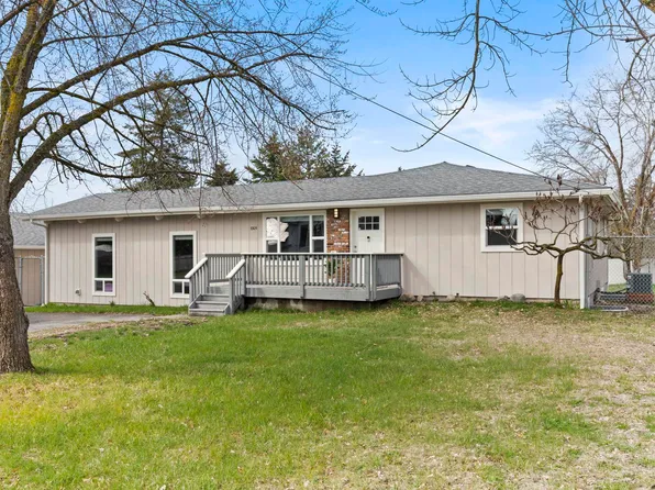 3305 N Davis Rd, Spokane, WA 99206