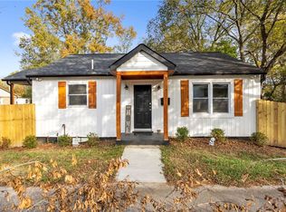 1209 S Bell St, Clinton, SC 29325