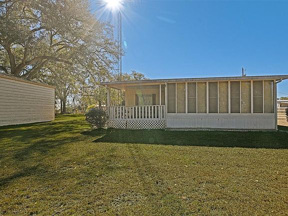 5th image of 7452 SE 135th St