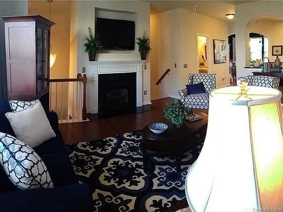 3rd image of 874 Windy Falls Dr #11