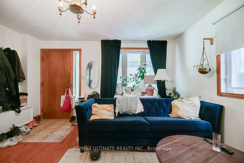 1 bed, $2,200 — Photo 3