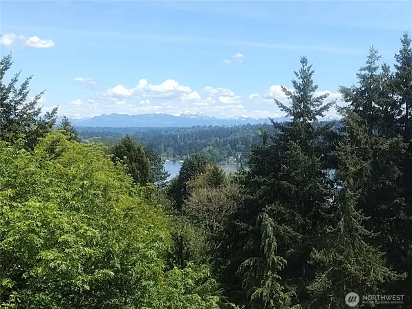 16328 35th Avenue NE, Lake Forest Park, WA 98155