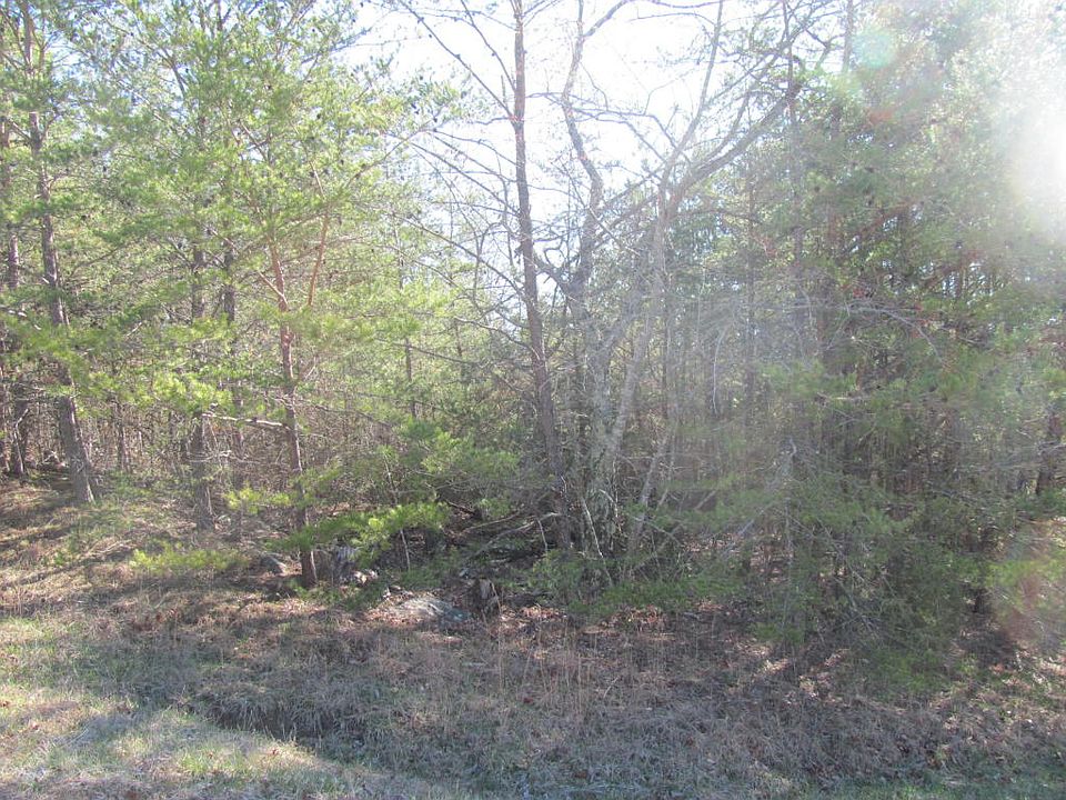 1st image of 101 Laurelton Ln