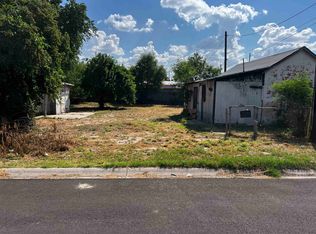 1819 Alamo St, Laredo, TX 78040