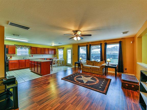 3rd image of 7918 Owl Ln