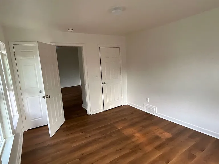 57 Washington St — Photo 9