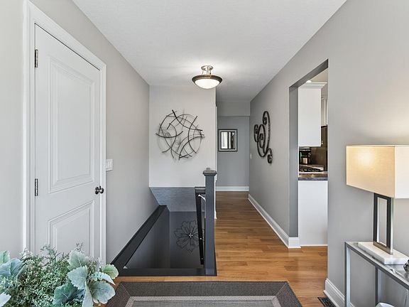 4th image of 3251 W 173rd St