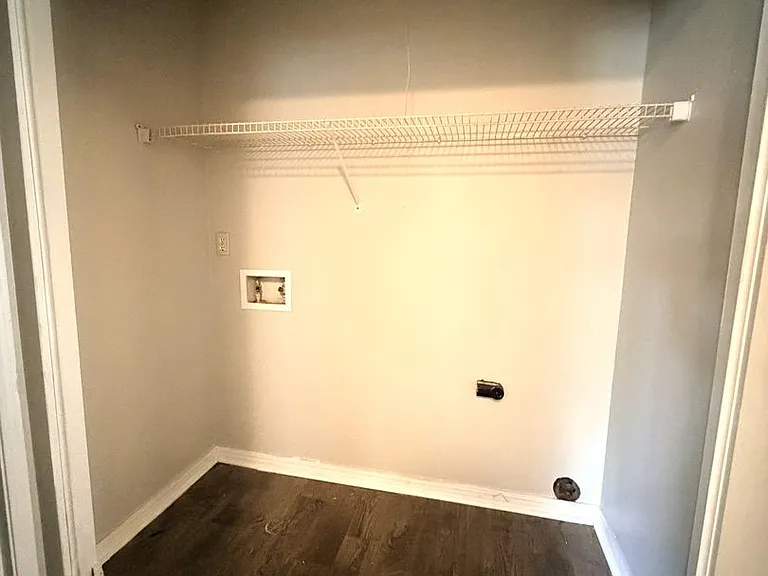 460 Bentwood Ln — Photo 20