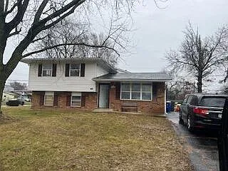 3260 Fairwood Ave photo 1