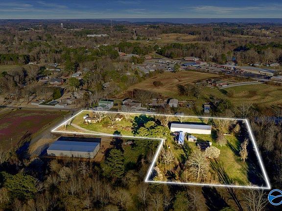 5th image of 263 Emmett Ayers Rd