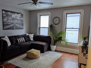 1417 Jefferson St NE #2, Minneapolis, MN 55413