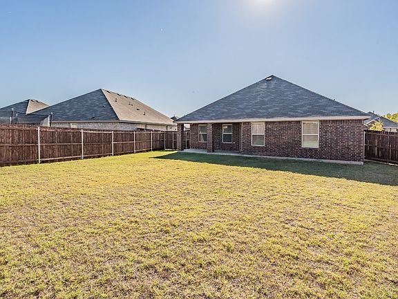 382 Unbridled Rd, Waxahachie, TX 75165 | Zillow