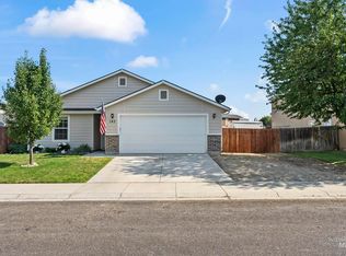143 E Rose Lake Dr, Middleton, ID 83644