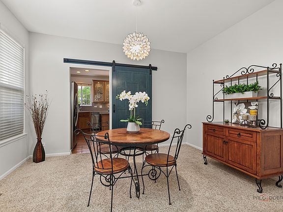5th image of 332 Colonial Dr