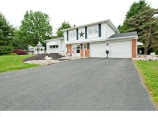 61 Marlborough Ln, Glen Mills, PA 19342