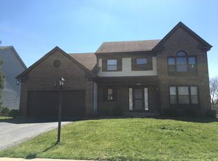 985 Milford St, Cary, IL 60013