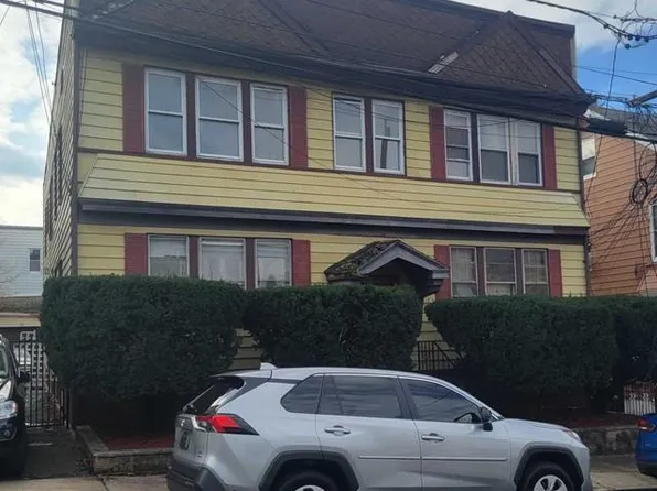 23 Breckenridge Ter, Irvington, NJ 07111