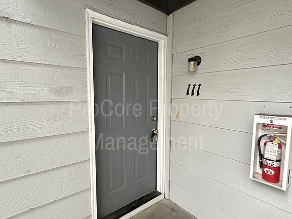 3rd image of 3704 W Rose Hill St APT 111