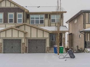313 N Hillcrest Rd SW, Airdrie, AB T4B4K1