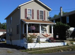 925 Bellefonte Ave, Lock Haven, PA 17745