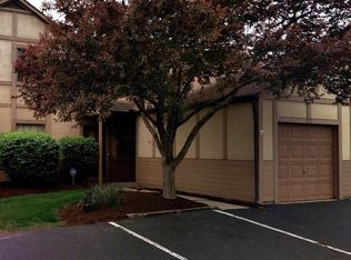 653 Alta View Ct #11, Columbus, OH 43085