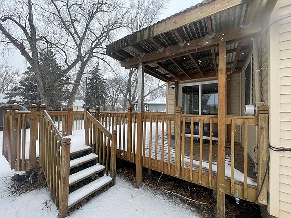 3rd image of 1133 McCammon Ave