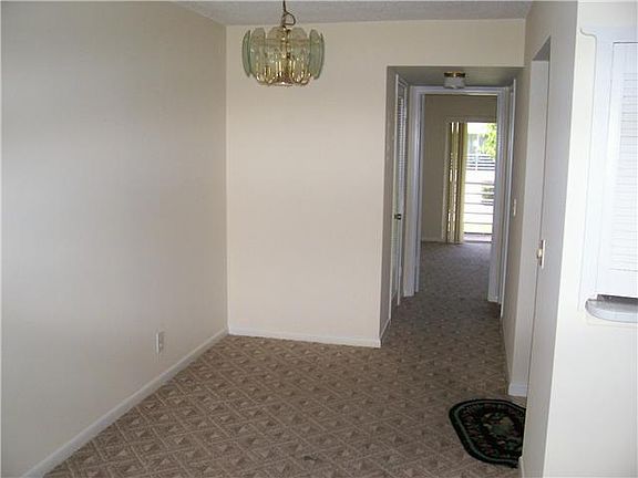 5th image of 16 Northampton St #A