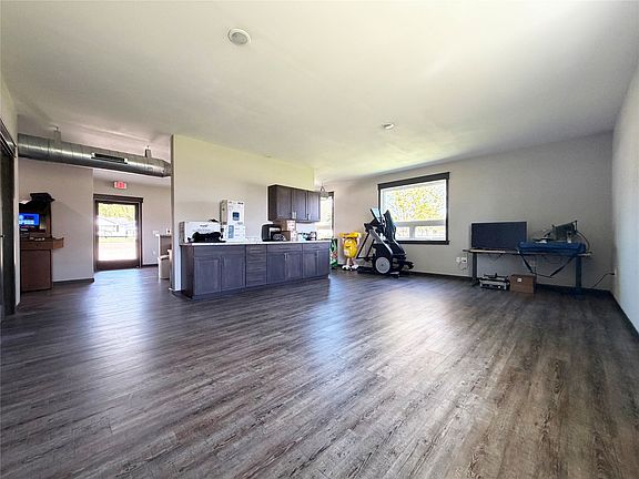 3rd image of 359 W Elm Street