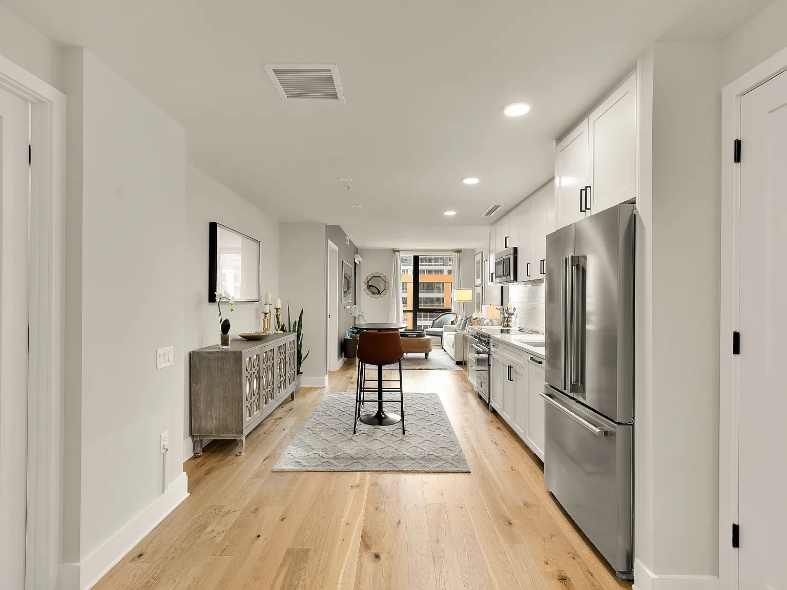 2 bed, 1120 sqft, $3,850 — Photo 3