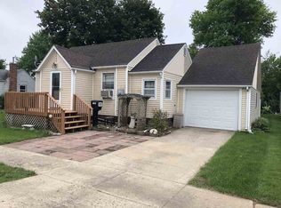 505 E 2nd St, Sumner, IA 50674