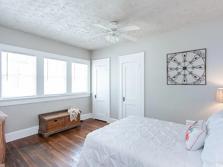 2533 Bayard St — Photo 6