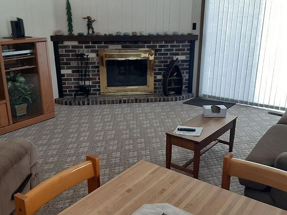 4th image of 1180 Range View Dr #B2