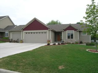 204 9th St SE, New Prague, MN 56071