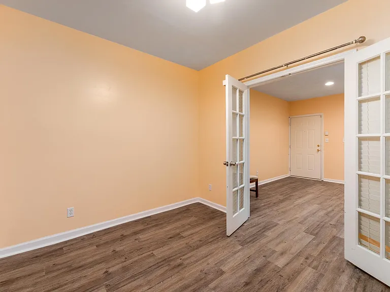 3665 Chestnut Dr #D2 — Photo 6