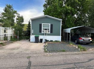 801 Broken Wheel Ct, Cheyenne, WY 82007