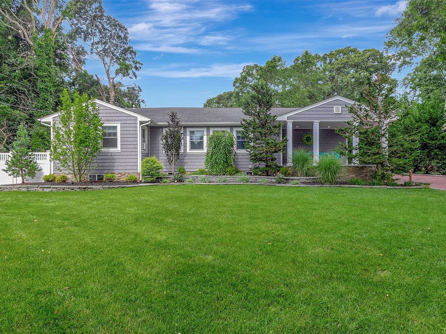 82 Ocean Avenue, Center Moriches, NY 11934 Zillow