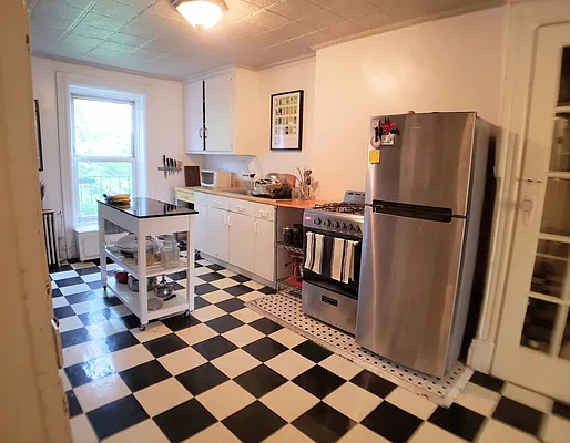 Rented by Compass | media 46