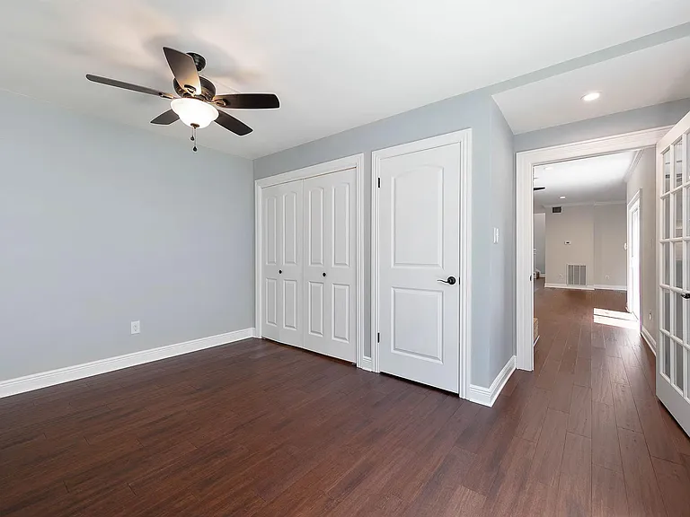 2470 Country Club Dr — Photo 13
