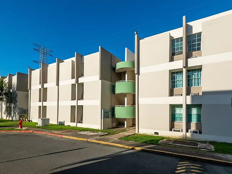 Cond Boulevard Del Rio Apt C204 — Photo 34
