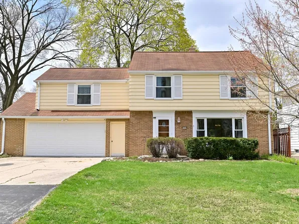 7043 North Longview AVENUE, Glendale, WI 53209