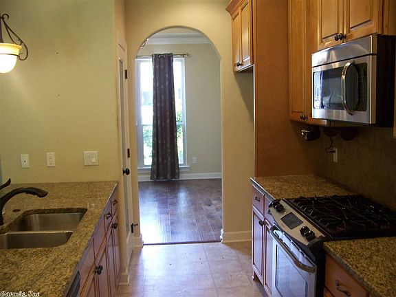 4th image of 132 Apple Blossom Cir