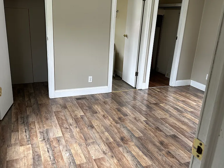 434 Tollett St #122 — Photo 2