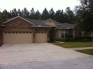 6366 Green Myrtle Dr, Jacksonville, FL 32258