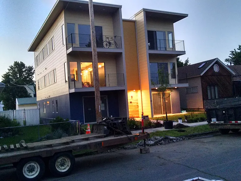 1828 W College Ave #4 — Photo 10