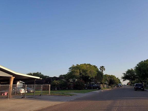 5th image of 101 S Cindy Ave