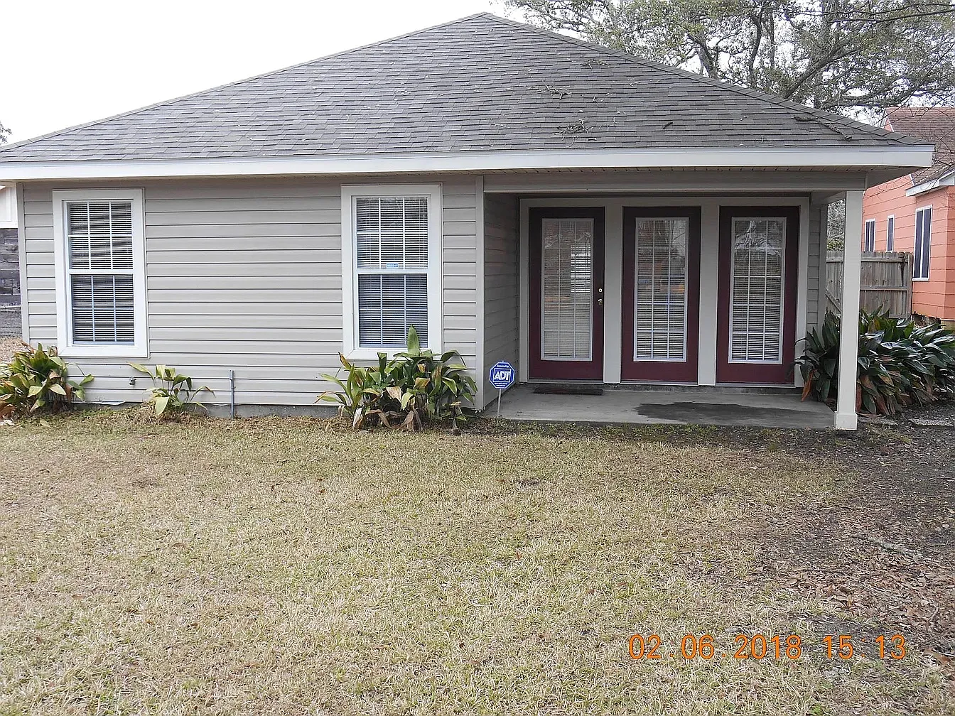 205 Lucille St — Photo 2