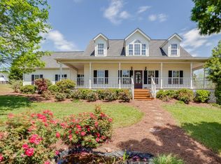 6154 Dahlonega Hwy, Clermont, GA 30527