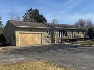 257 Lafayette Rd, Syracuse, NY 13205