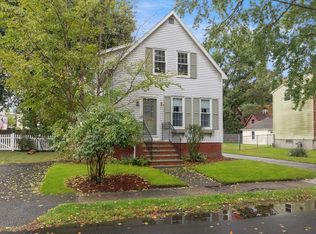 40 Haseltine St, Haverhill, MA 01835