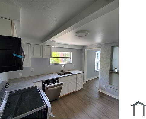 2nd image of 1735 25th St S #Na